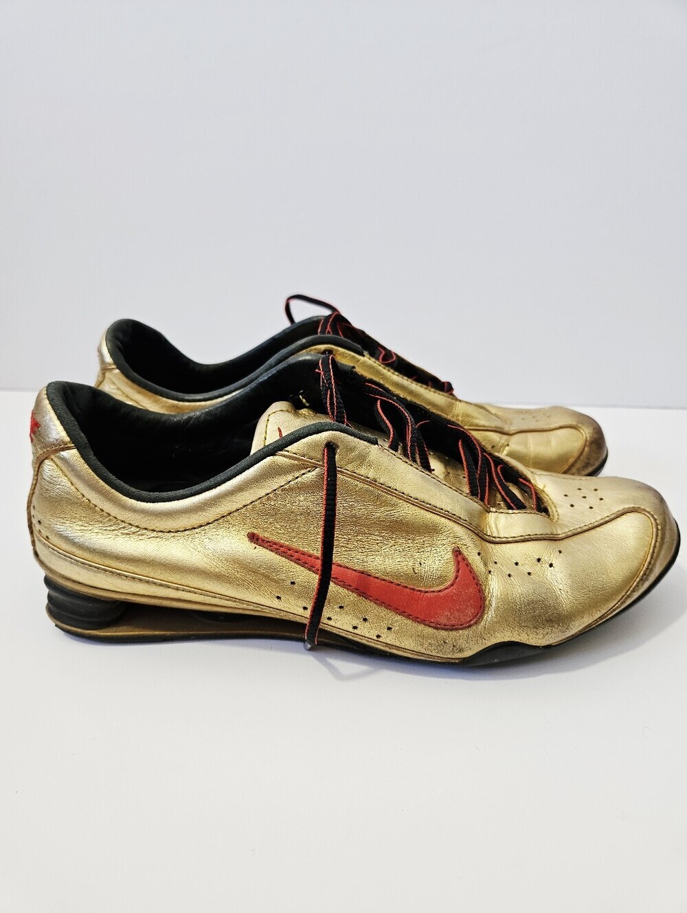 Nike Rival Shox Sneakers Size 7 Gold Metallic 2000's Trainers Y2K